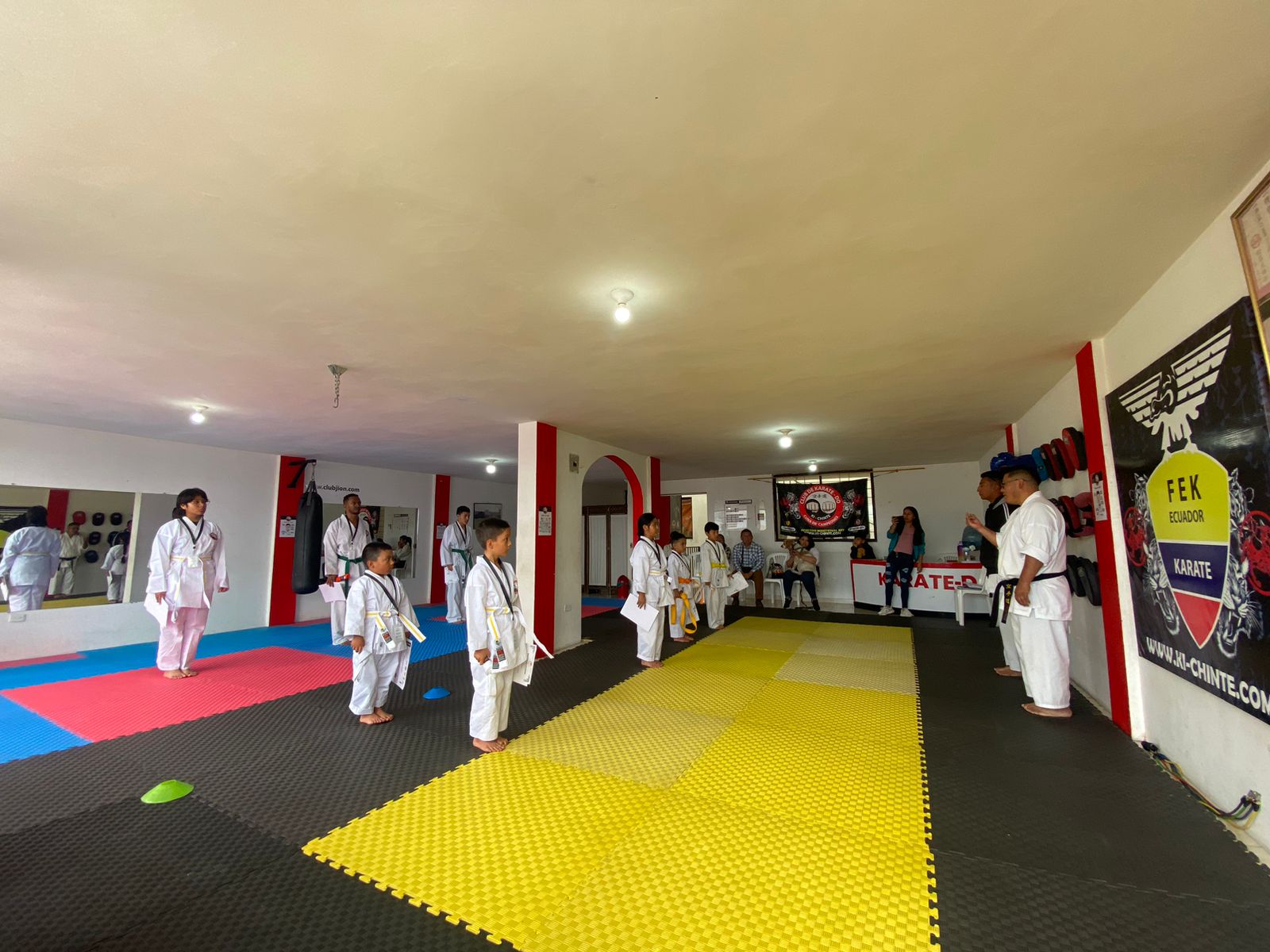 b37a913c-3698-455f-9326-ea3f522e5ec2